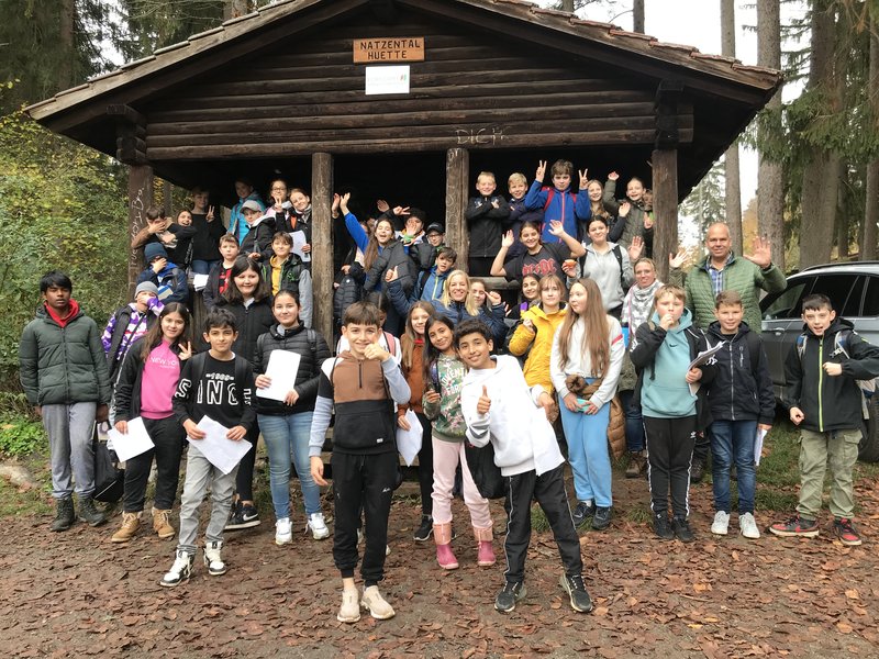 Die Klassen 6aR, 6bR und 6cR im Natzental